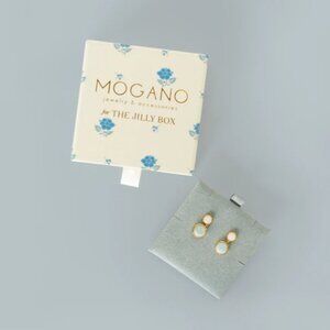 Mogano Jewelry & Accessories: Jade Jilly Studs